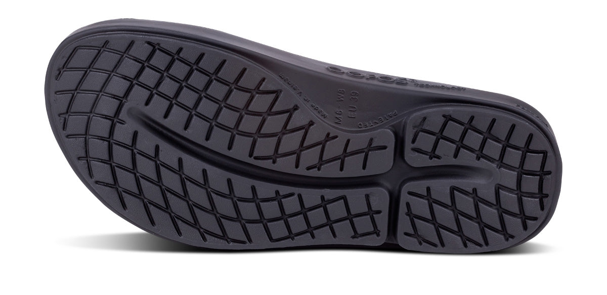 Women's OOahh Luxe Slide Sandal - Latte - OOFOS top view