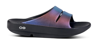 Women's OOahh Luxe Slide Sandal - Midnight Spectre lateral view