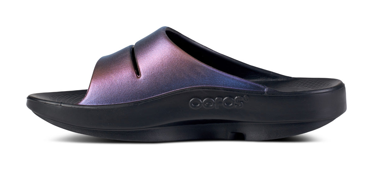 Women's OOahh Luxe Slide Sandal - Midnight Spectre medial view