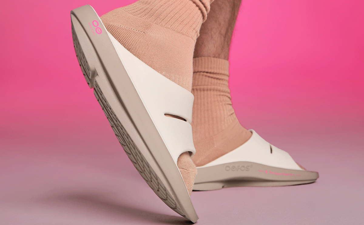 Men's Limited Edition 2025 OOahh FUSED - Project Pink close up of shoe on model in studio | lifestyle