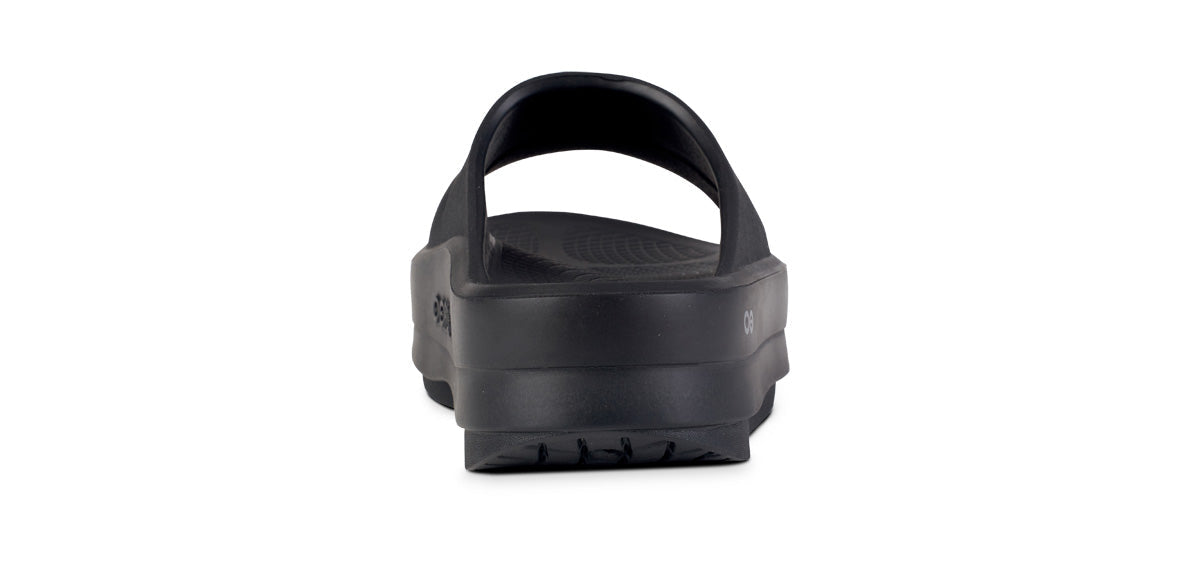 Women's OOmega OOahh Sandal - Black back view