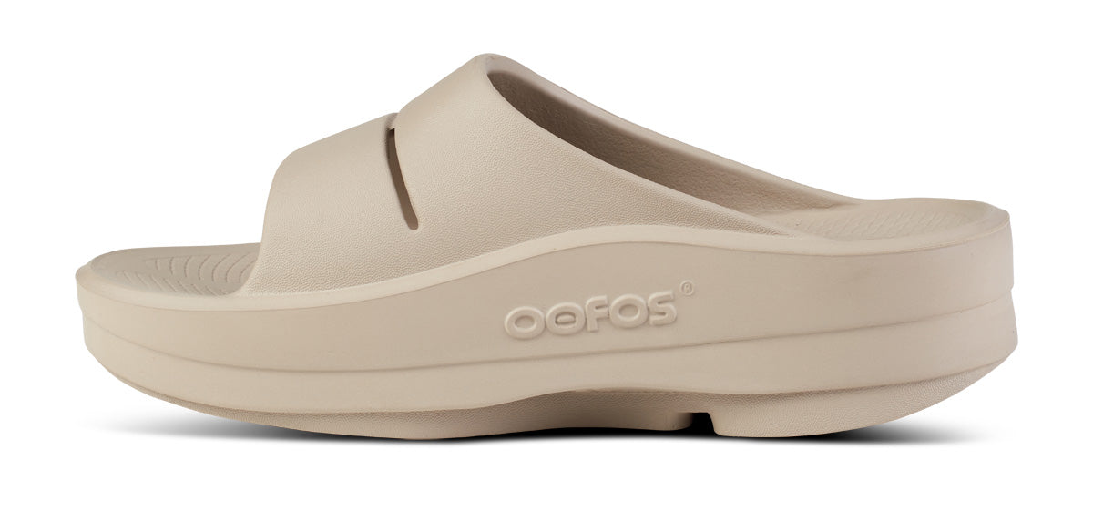 Women's OOmega OOahh Sandal - Nomad medial view