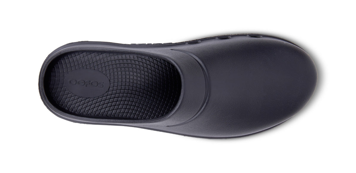 Men's OOcloog Clog - Black - OOFOS top view