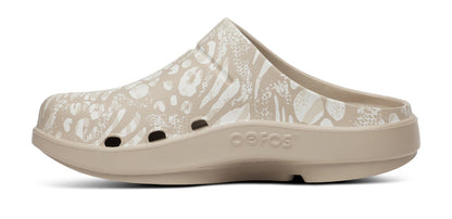 Women's OOcloog Limited Edition Clog - Nomad Combo Camo medial view