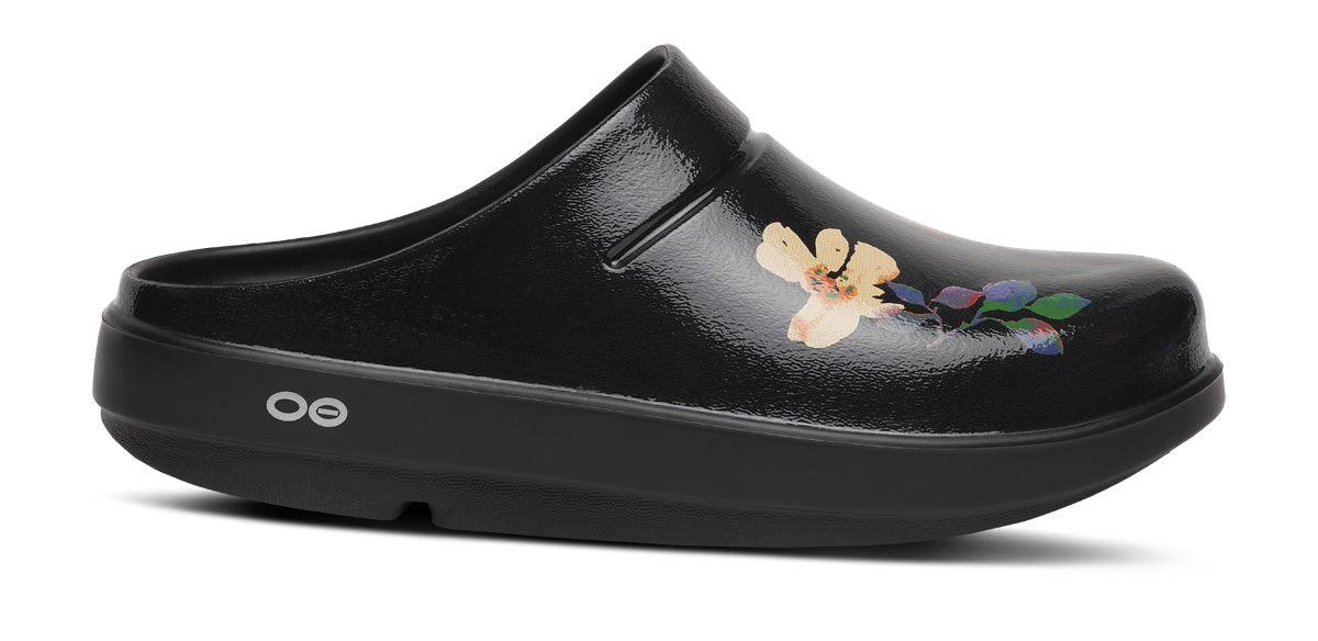 Women's OOcloog Limited Edition Clog - Wild Flora lateral view