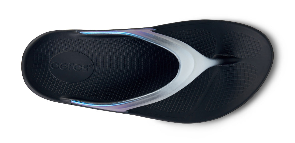 Women's OOlala Luxe Sandal - Frost top view