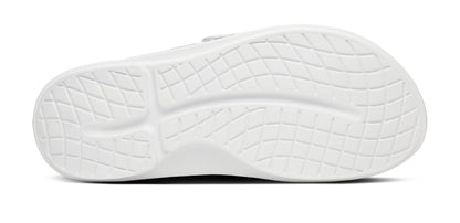 BAUER/OOFOS OOahh Sport Flex Sandal – White bottom view