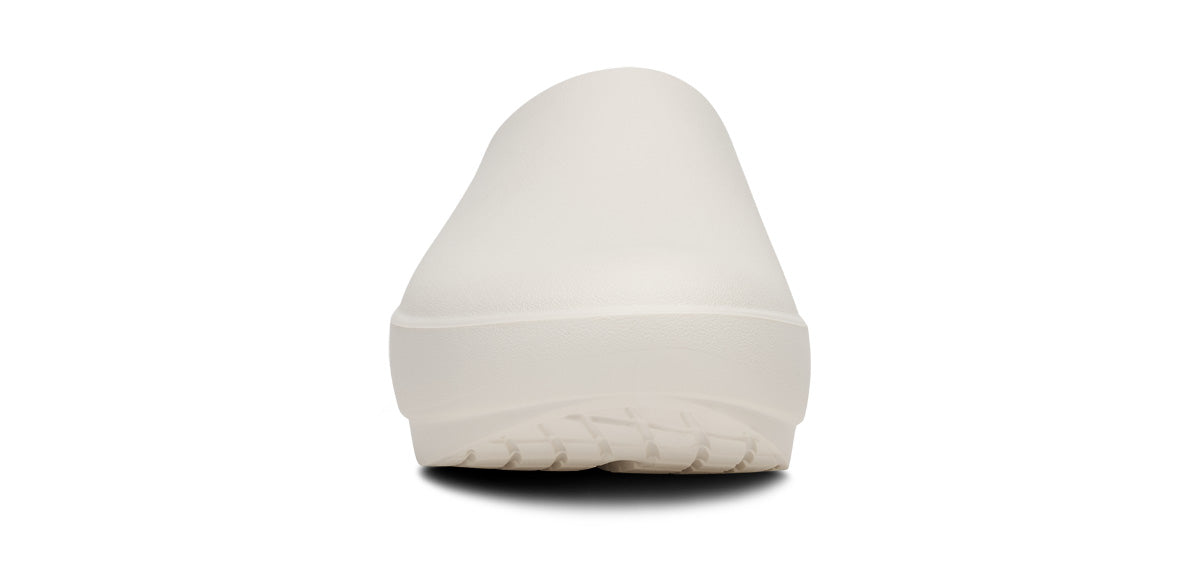 OOcloog PLUS Clog - Chalk front view