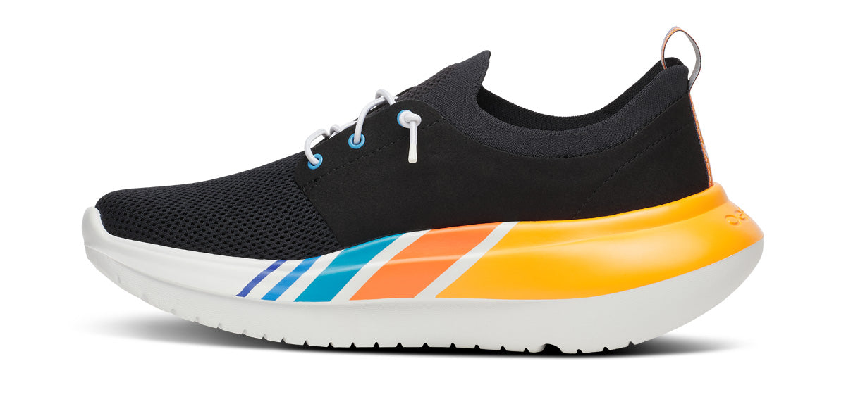Women's OOmy Stride - Limited Edition 2025 New York City medial view