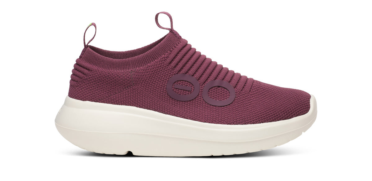 Women's OOmy Zen - Mulberry lateral view