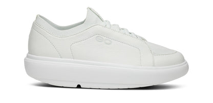Women's OOmg+ Club - White lateral view