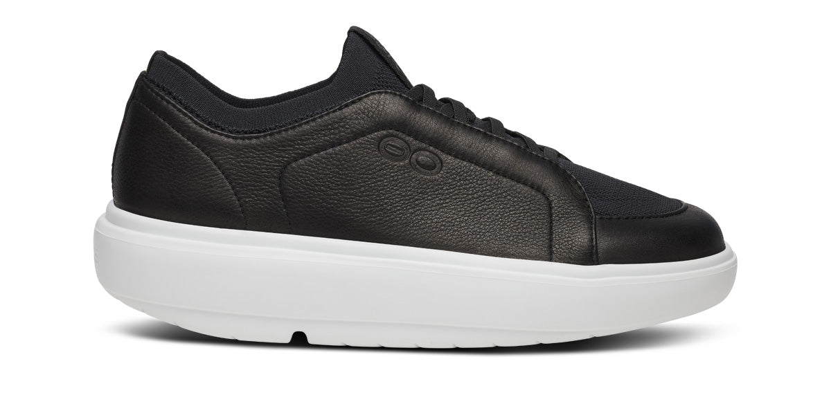 Men's OOmg plus Club - White Black lateral view