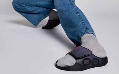 Women's OOcoozie Low Shoe - Light Gray