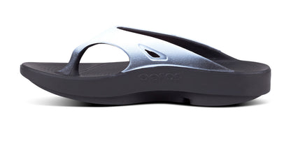 Men's OOriginal Sport Sandal - Cloud White - OOFOS medial view