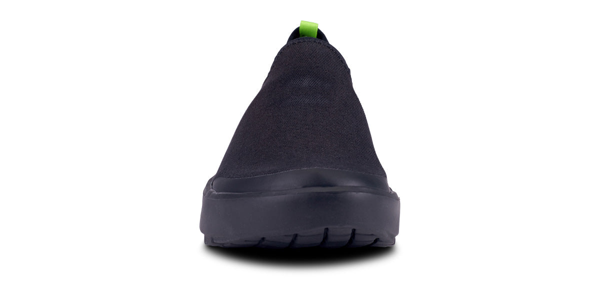 Women's OOmg eeZee Low Shoe - Black front view