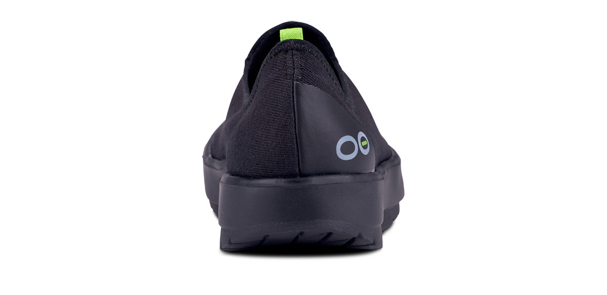 Women's OOmg eeZee Low Shoe - Black back view