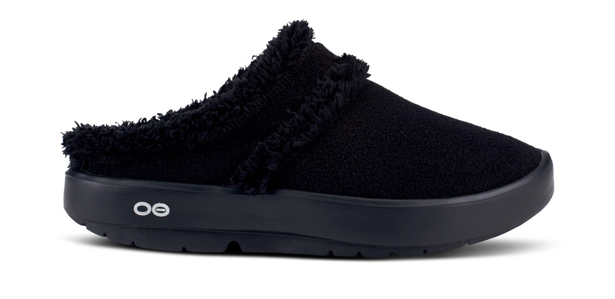 Women's OOcoozie Mule Shoe - Black lateral view
